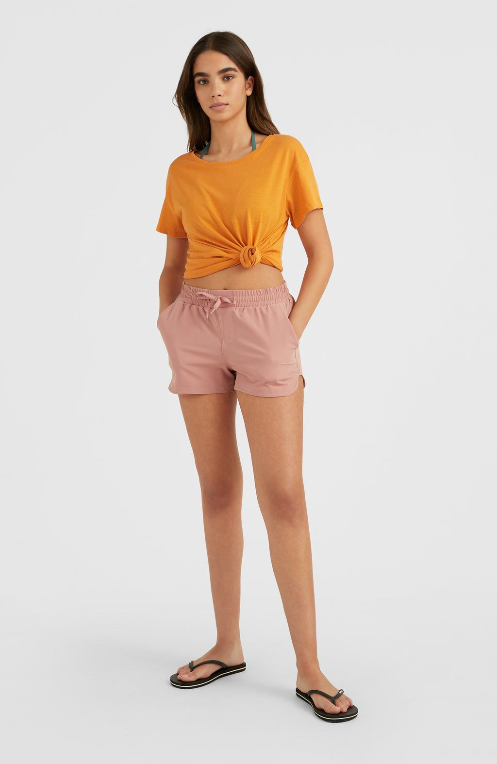 ESSENTIALS T-SHIRT SHORT SLEEVE