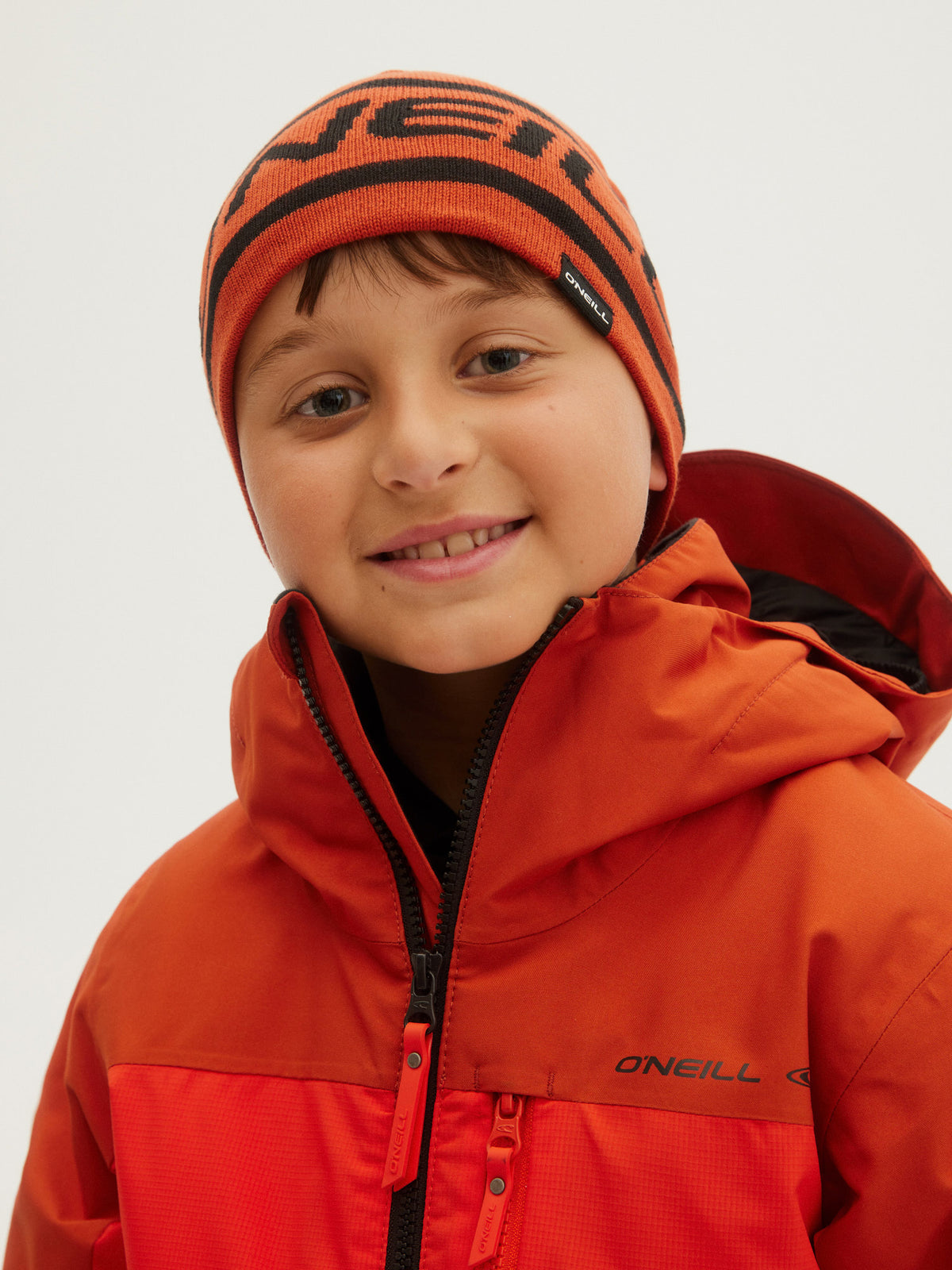O'Neill Boys Reversible Logo Beanie in Rooibos Red