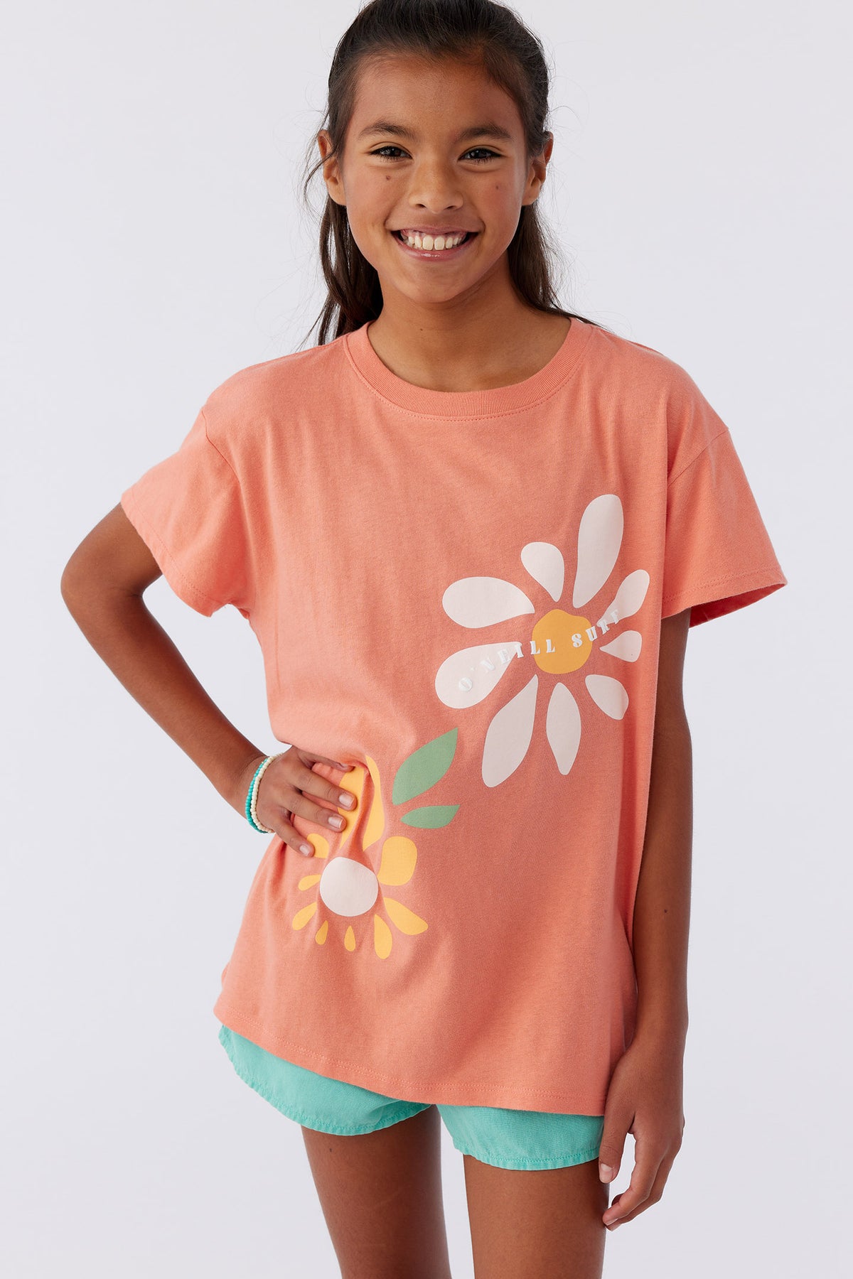 DANCING DAISY TEE