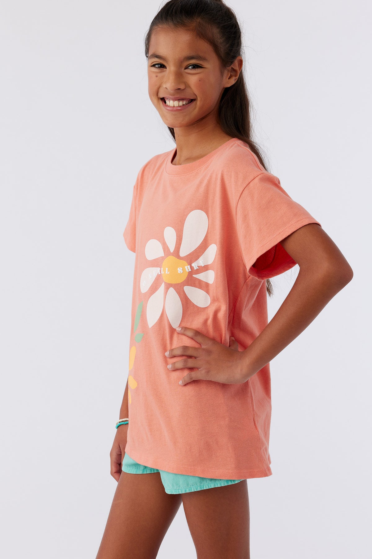 DANCING DAISY TEE