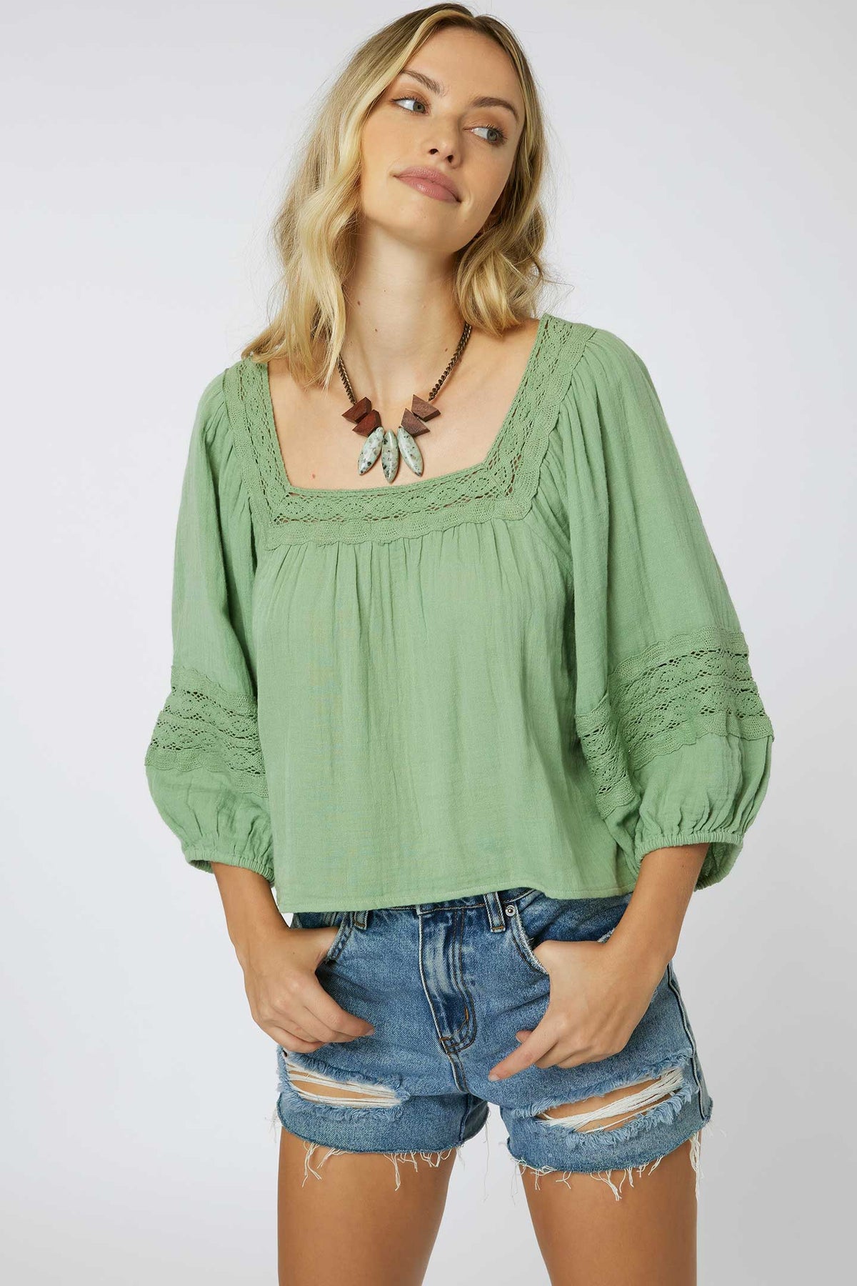 DOREEN TOP