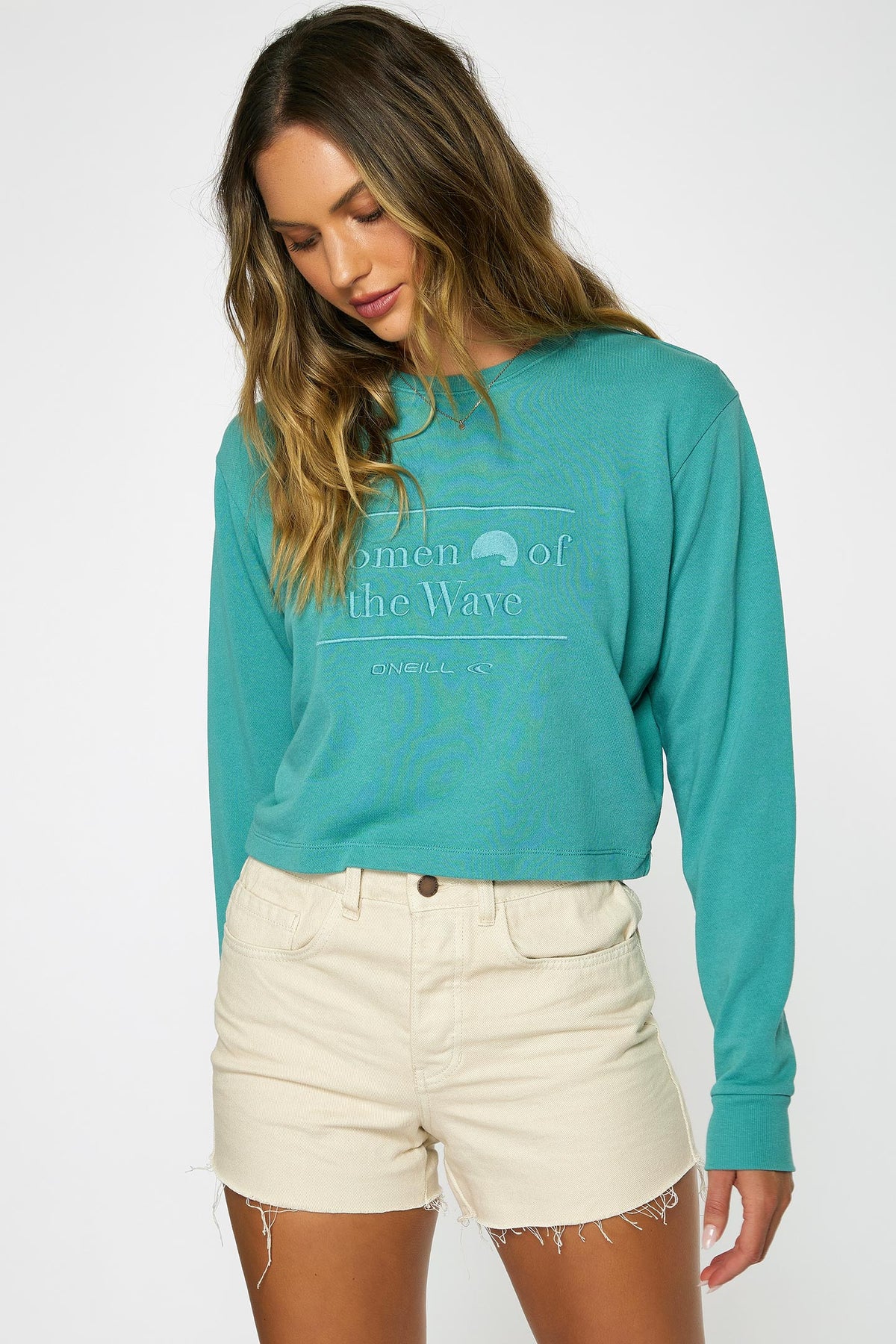 WOMEN OF THE WAVE INLET CROP PULLOVER