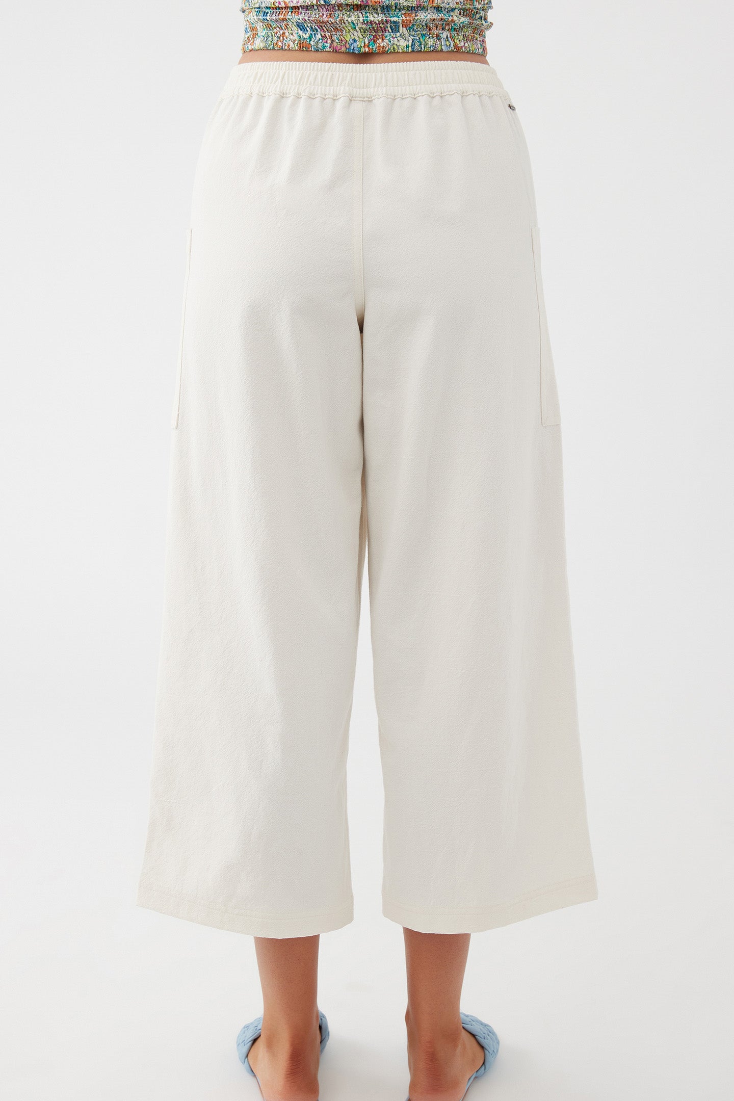 JINNIE PANT