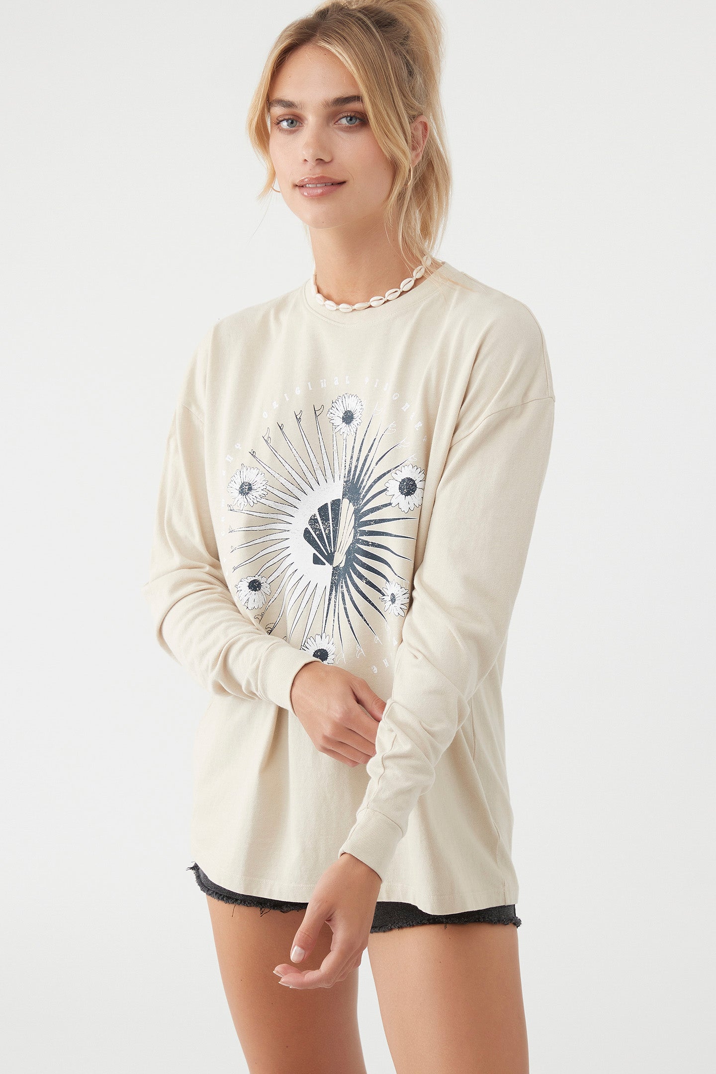 SUNNY DAZE TEE