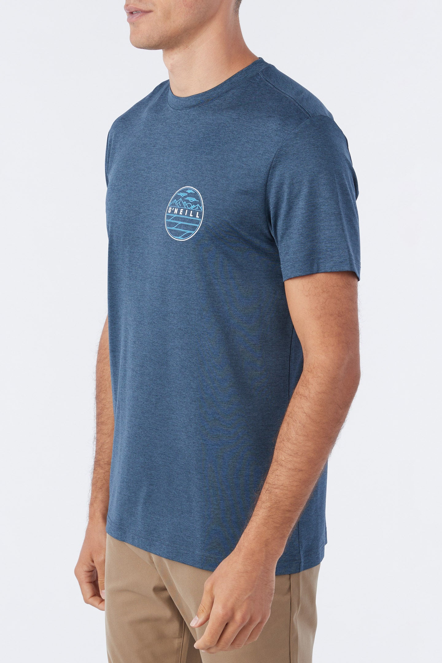 TRVLR UPF TEE