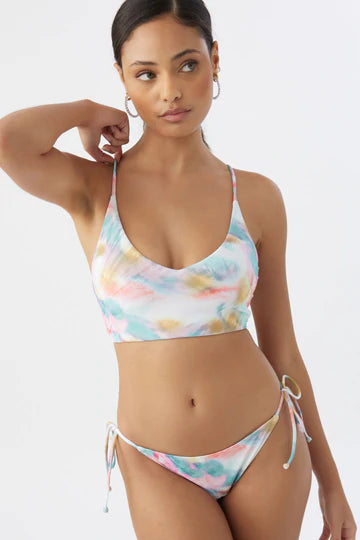 WOMEN OF THE WAVE MIDDLES TOP